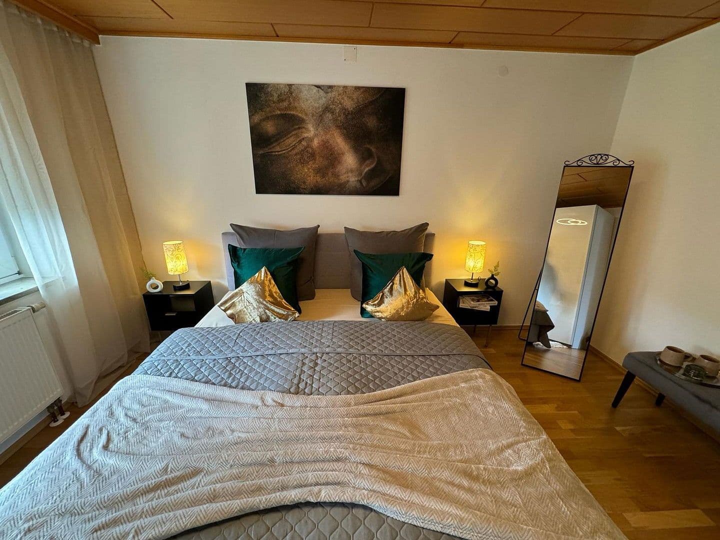 Prenájom bytu 3-izbový 85 m², Eichstätter Platz 8, Nürnberg, Bavorsko Prenájom bytu 3-izbový 85 m², Eichstätter Platz 8, Nürnberg, Bavorsko