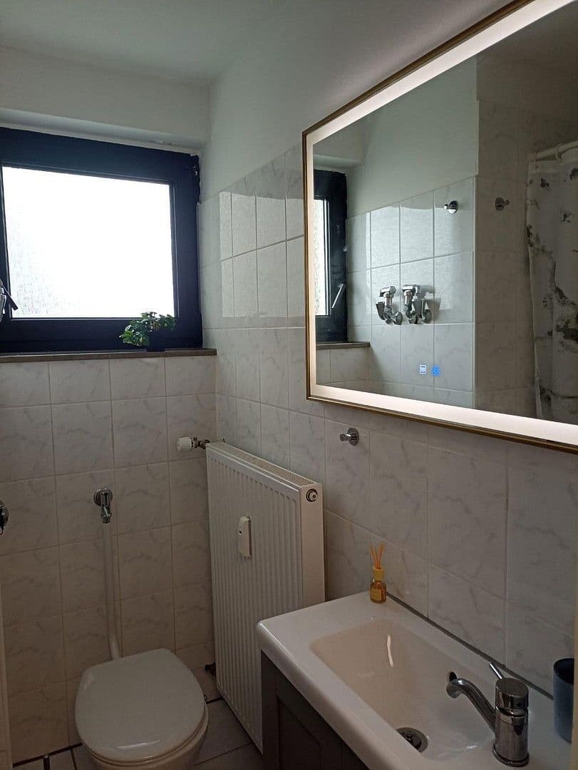 Prenájom bytu 2-izbový 30 m², Düsseldorf, Severné Porýnie - Westfálsko Prenájom bytu 2-izbový 30 m², Düsseldorf, Severné Porýnie - Westfálsko