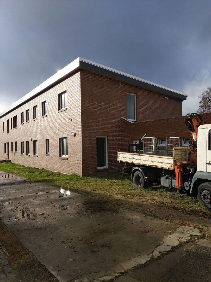 Predaj domu 186 m², pozemek 3.000 m², Brokstedt, Šlezvicko-Holštajnsko Predaj domu 186 m², pozemek 3.000 m², Brokstedt, Šlezvicko-Holštajnsko