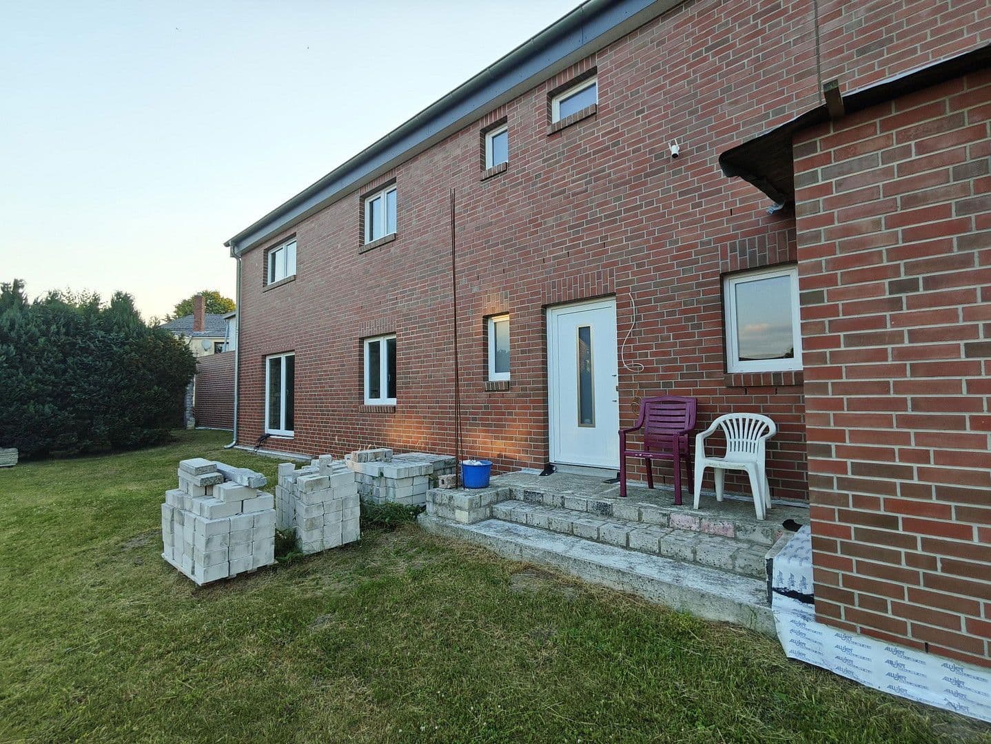 Predaj domu 186 m², pozemek 3.000 m², Brokstedt, Šlezvicko-Holštajnsko Predaj domu 186 m², pozemek 3.000 m², Brokstedt, Šlezvicko-Holštajnsko