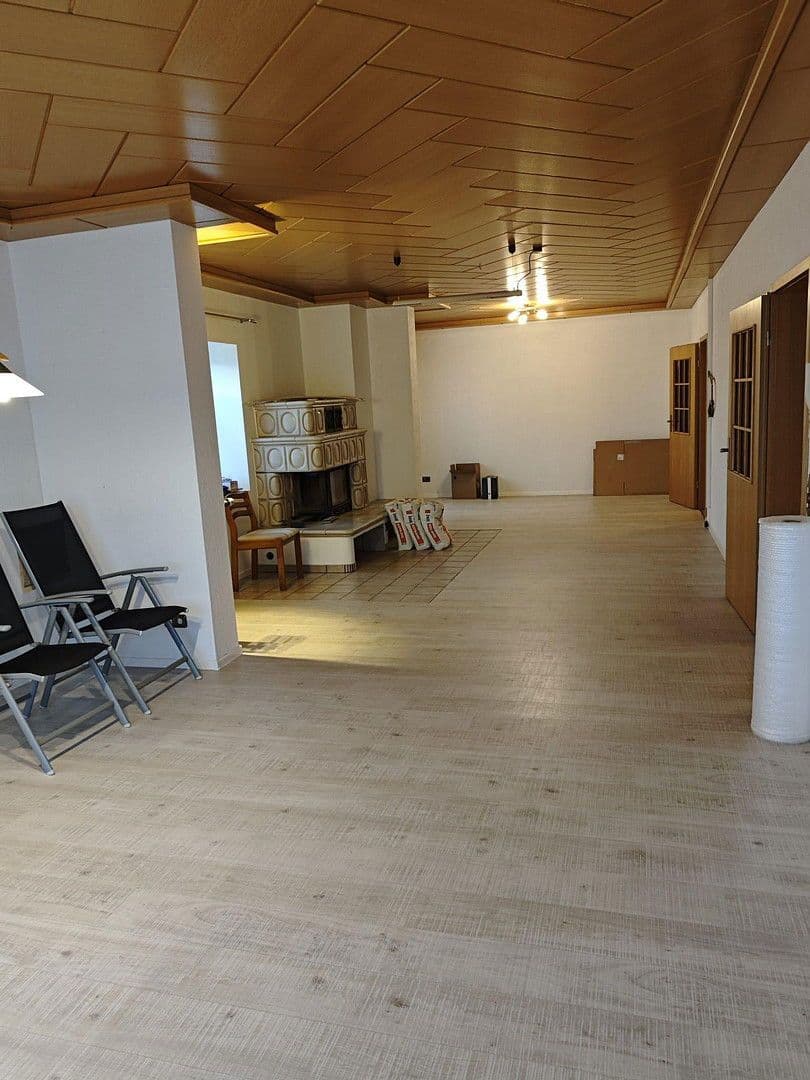 Predaj domu 186 m², pozemek 3.000 m², Brokstedt, Šlezvicko-Holštajnsko Predaj domu 186 m², pozemek 3.000 m², Brokstedt, Šlezvicko-Holštajnsko