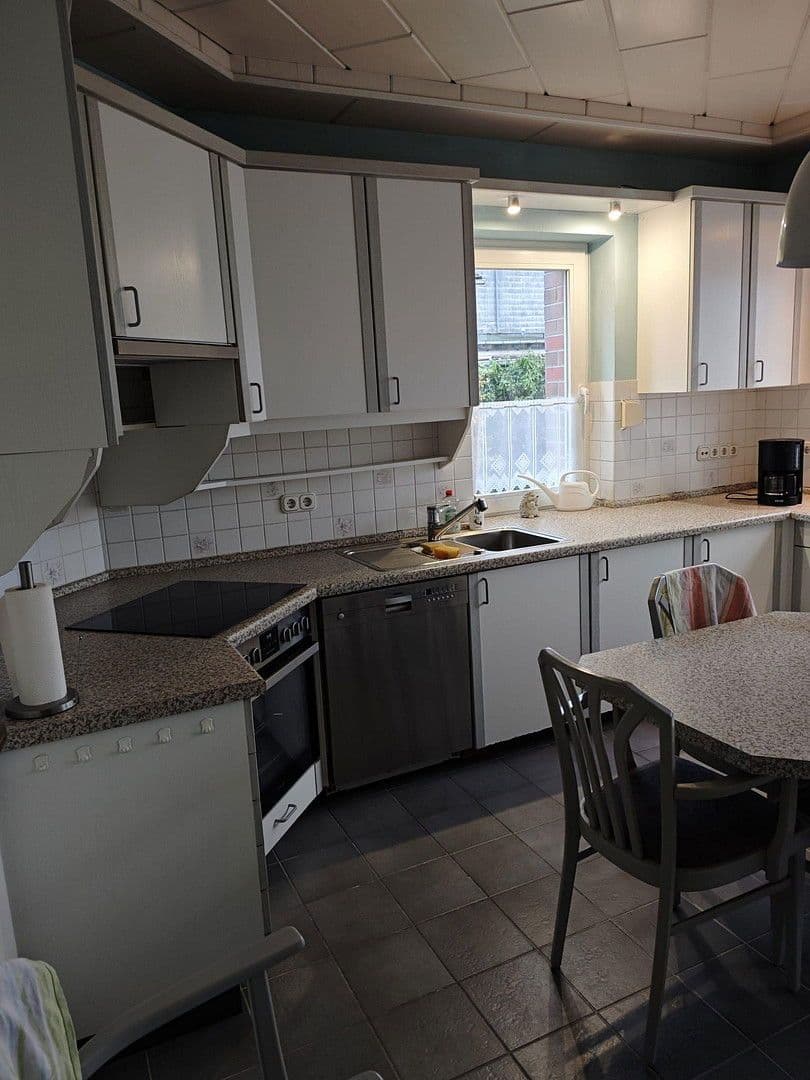 Predaj domu 186 m², pozemek 3.000 m², Brokstedt, Šlezvicko-Holštajnsko Predaj domu 186 m², pozemek 3.000 m², Brokstedt, Šlezvicko-Holštajnsko