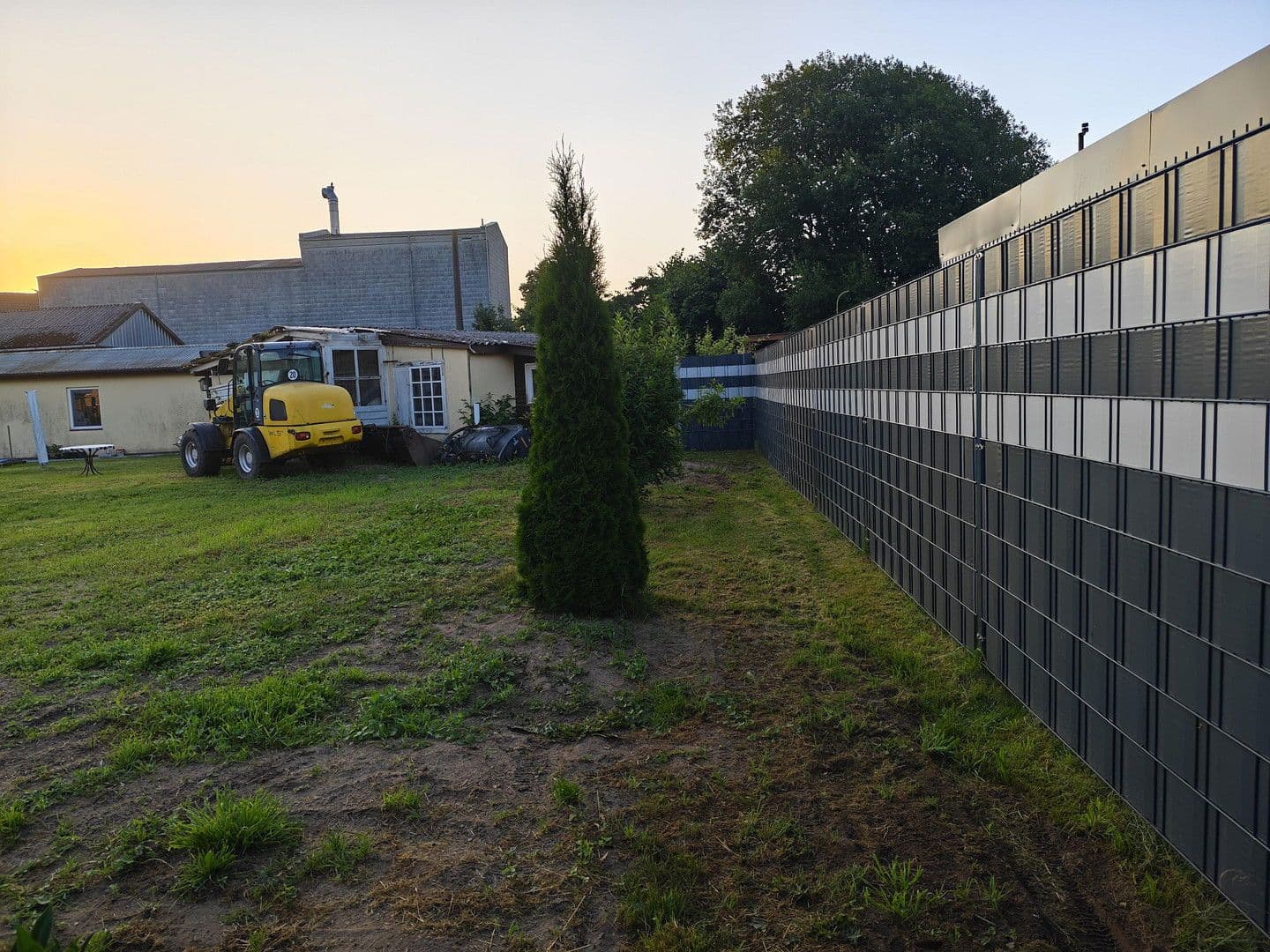 Predaj domu 186 m², pozemek 3.000 m², Brokstedt, Šlezvicko-Holštajnsko Predaj domu 186 m², pozemek 3.000 m², Brokstedt, Šlezvicko-Holštajnsko