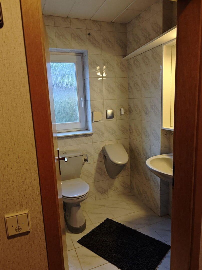 Predaj domu 186 m², pozemek 3.000 m², Brokstedt, Šlezvicko-Holštajnsko Predaj domu 186 m², pozemek 3.000 m², Brokstedt, Šlezvicko-Holštajnsko