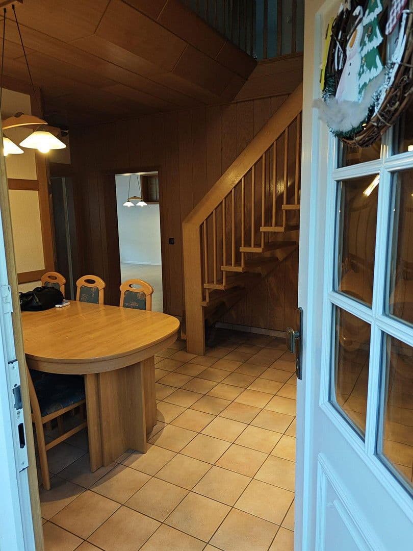 Predaj domu 186 m², pozemek 3.000 m², Brokstedt, Šlezvicko-Holštajnsko Predaj domu 186 m², pozemek 3.000 m², Brokstedt, Šlezvicko-Holštajnsko