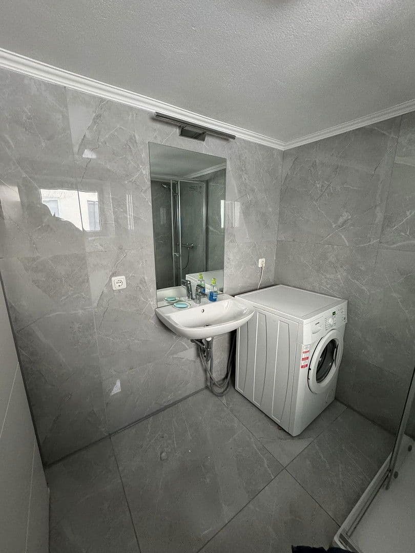 Prenájom bytu 2-izbový 35 m², Kirchberg 5, Breitenbrunn, Bavorsko Prenájom bytu 2-izbový 35 m², Kirchberg 5, Breitenbrunn, Bavorsko