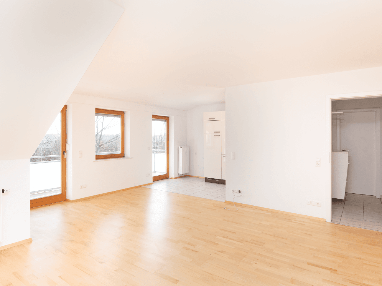 Prenájom domu 300 m², pozemek 1.000 m², Hanslmühlweg 2, Wolnzach, Bavorsko Prenájom domu 300 m², pozemek 1.000 m², Hanslmühlweg 2, Wolnzach, Bavorsko