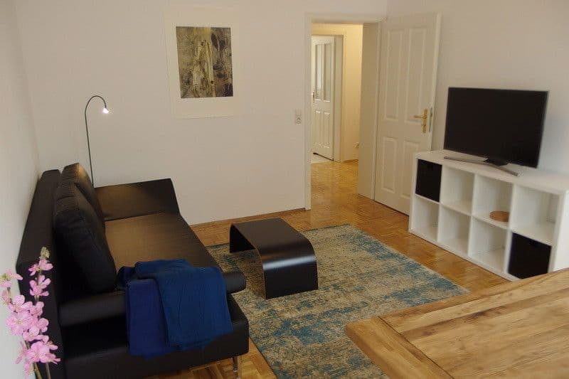 Prenájom bytu 2-izbový 55 m², Helmholtzstr. 21, Leipzig, Sasko Prenájom bytu 2-izbový 55 m², Helmholtzstr. 21, Leipzig, Sasko