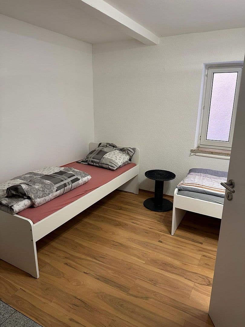 Prenájom bytu 4-izbový 80 m², Reinschmiedstraße, Vohburg an der Donau, Bavorsko Prenájom bytu 4-izbový 80 m², Reinschmiedstraße, Vohburg an der Donau, Bavorsko