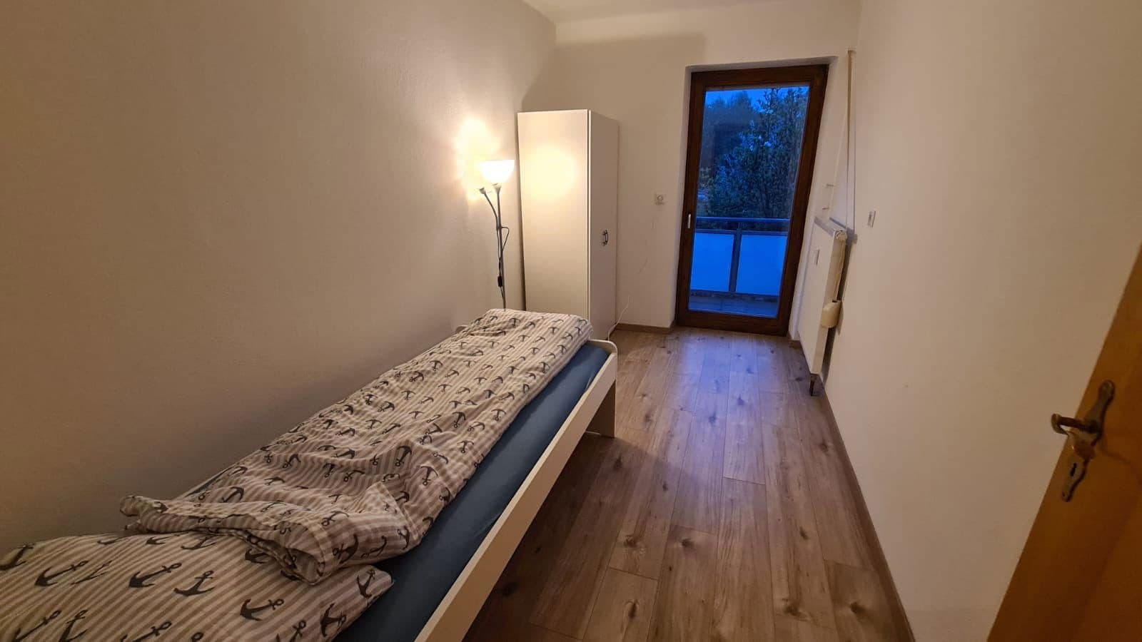 Prenájom bytu 4-izbový 80 m², Reinschmiedstraße, Vohburg an der Donau, Bavorsko Prenájom bytu 4-izbový 80 m², Reinschmiedstraße, Vohburg an der Donau, Bavorsko