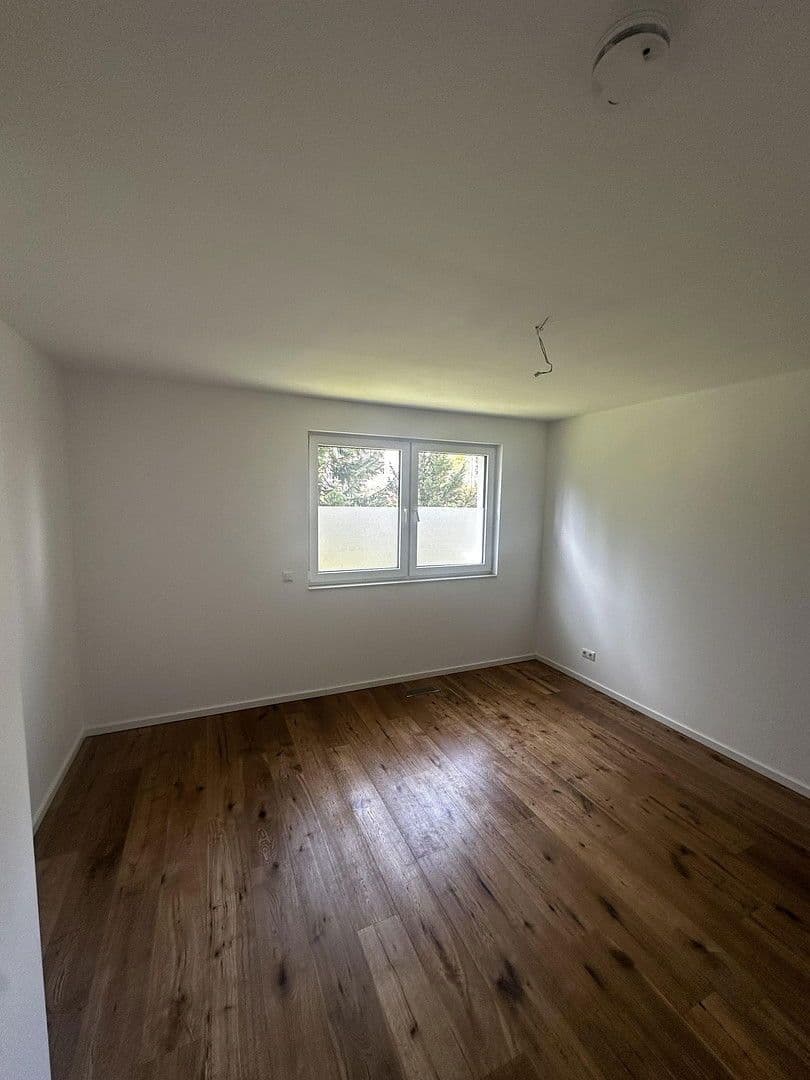 Prenájom bytu 4-izbový 125 m², Hamburg, Hamburg Prenájom bytu 4-izbový 125 m², Hamburg, Hamburg