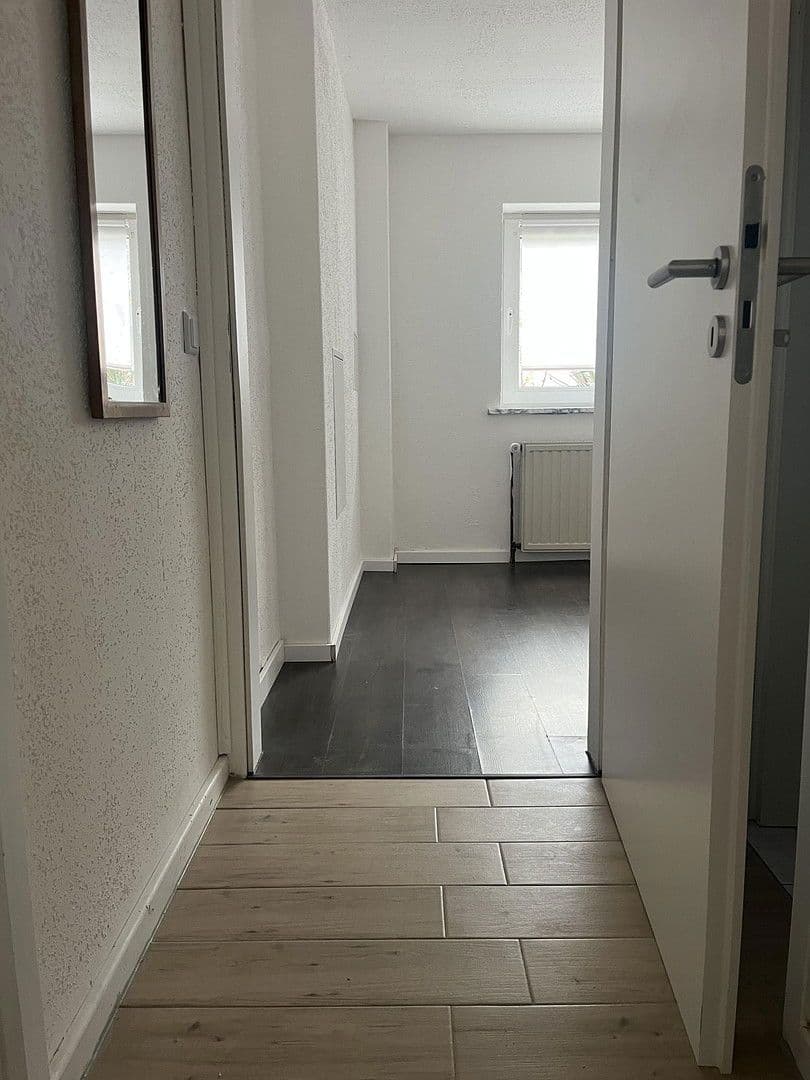 Prenájom bytu 2-izbový 45 m², Karlsbader Str. 19, Neu-Anspach, Hesensko Prenájom bytu 2-izbový 45 m², Karlsbader Str. 19, Neu-Anspach, Hesensko
