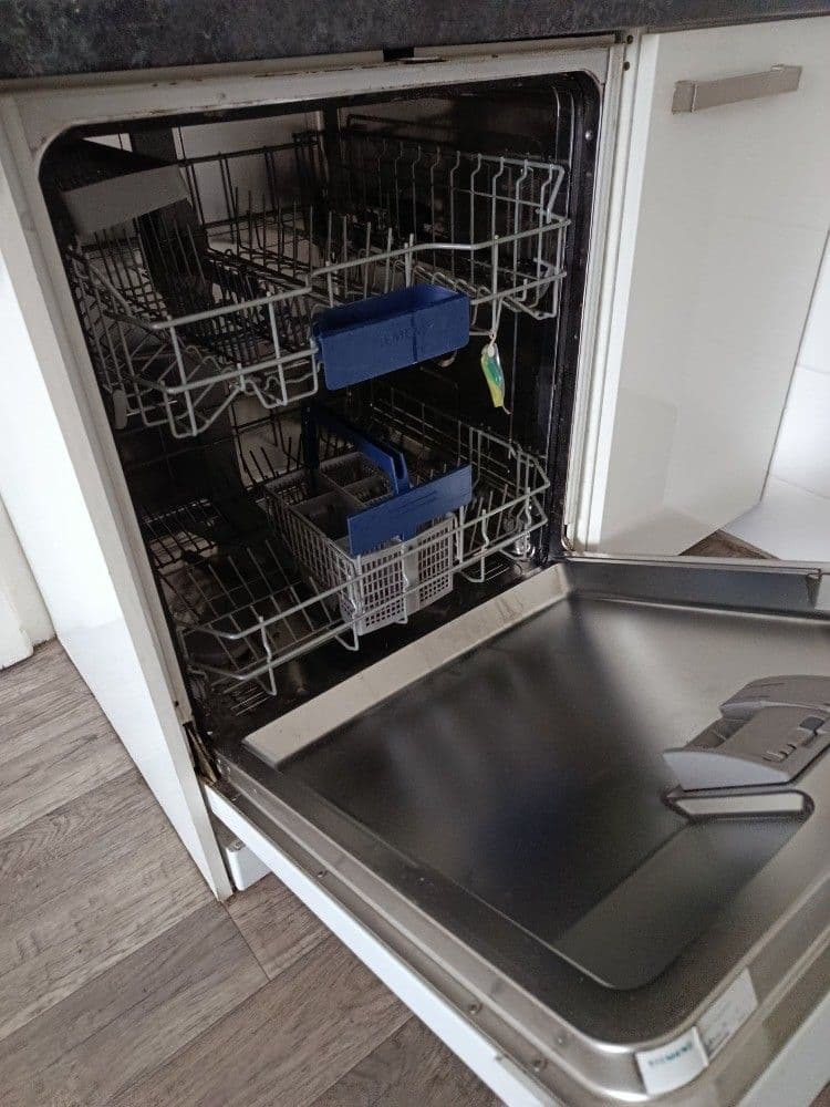 Prenájom bytu 2-izbový 66 m², Nákladní, Karlovy Vary, Karlovarský kraj Prenájom bytu 2-izbový 66 m², Nákladní, Karlovy Vary, Karlovarský kraj