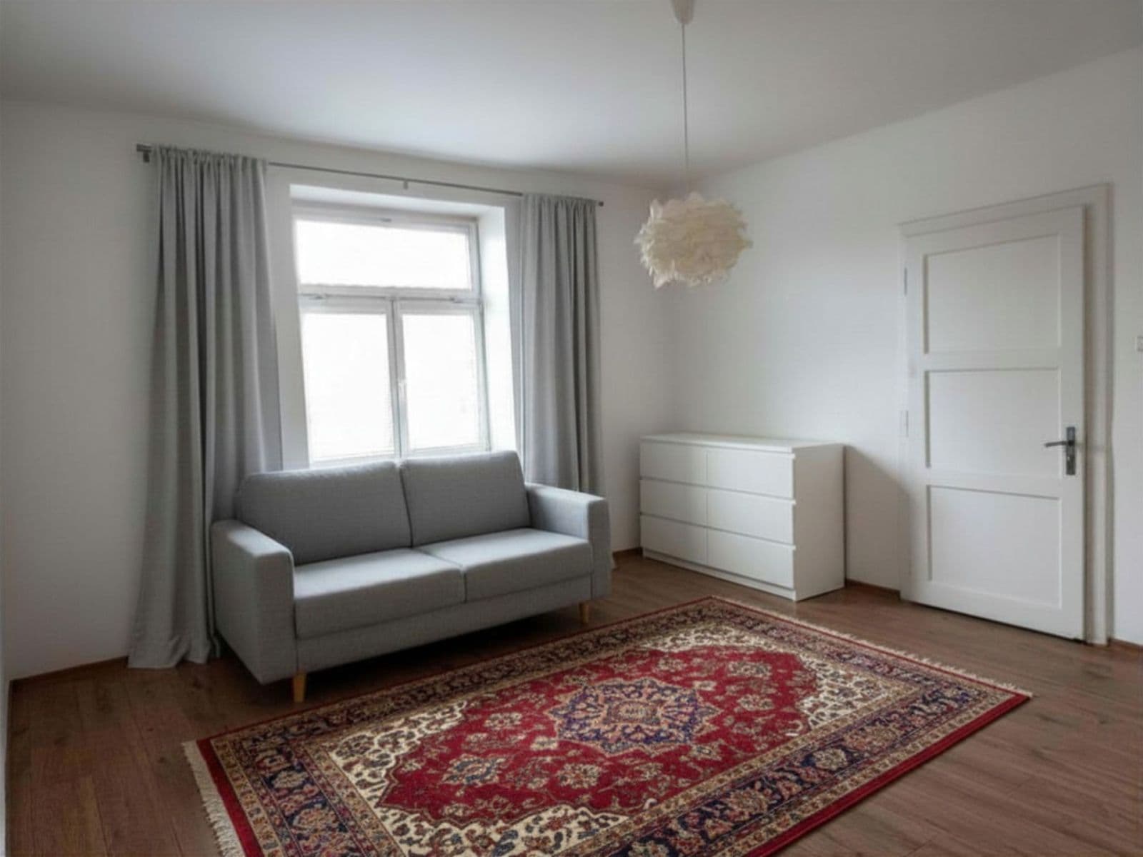 Prenájom bytu 2-izbový 66 m², Nákladní, Karlovy Vary, Karlovarský kraj Prenájom bytu 2-izbový 66 m², Nákladní, Karlovy Vary, Karlovarský kraj