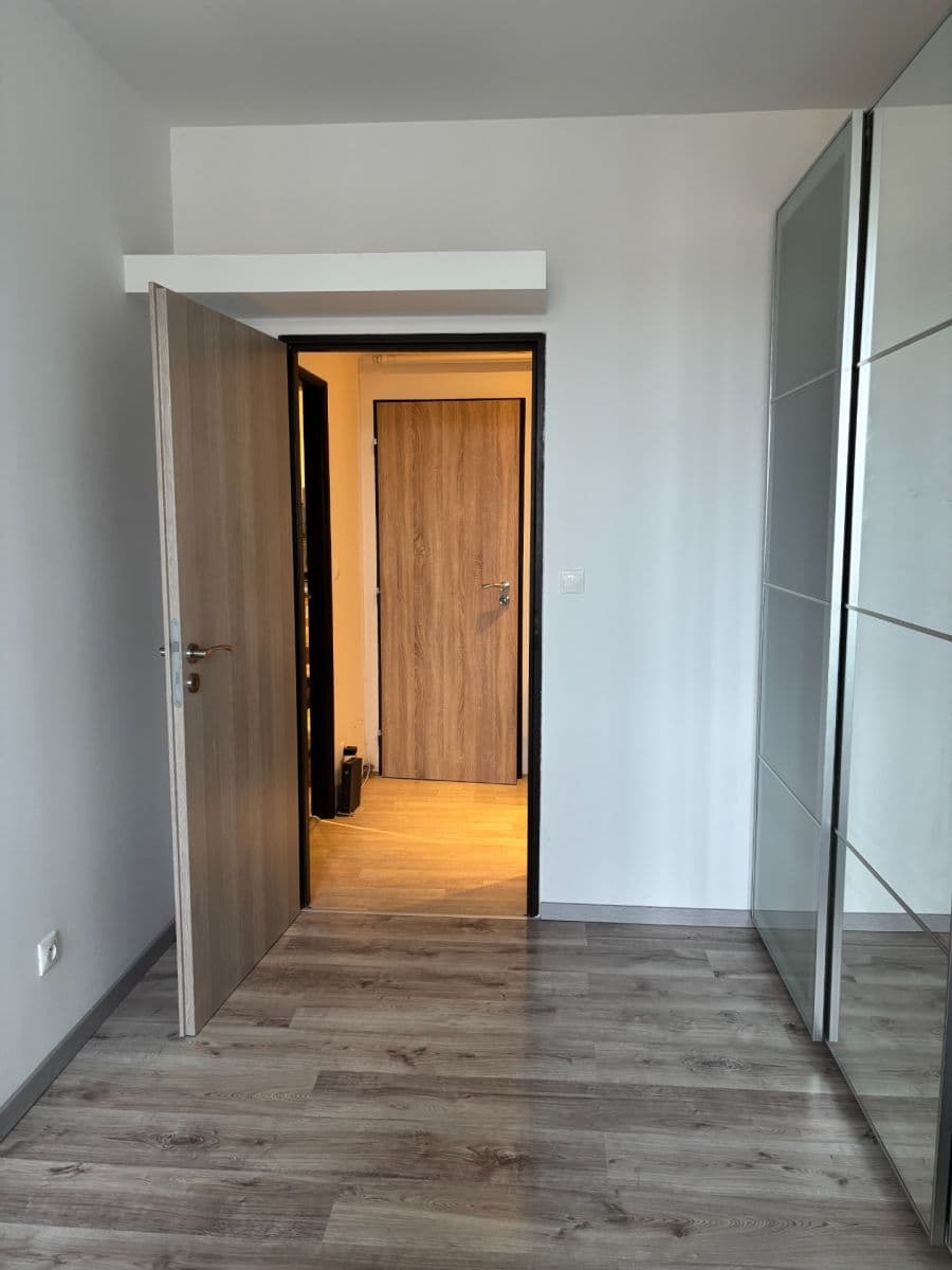 Prenájom bytu 2-izbový 55 m², U Skládky, Praha, Praha Prenájom bytu 2-izbový 55 m², U Skládky, Praha, Praha