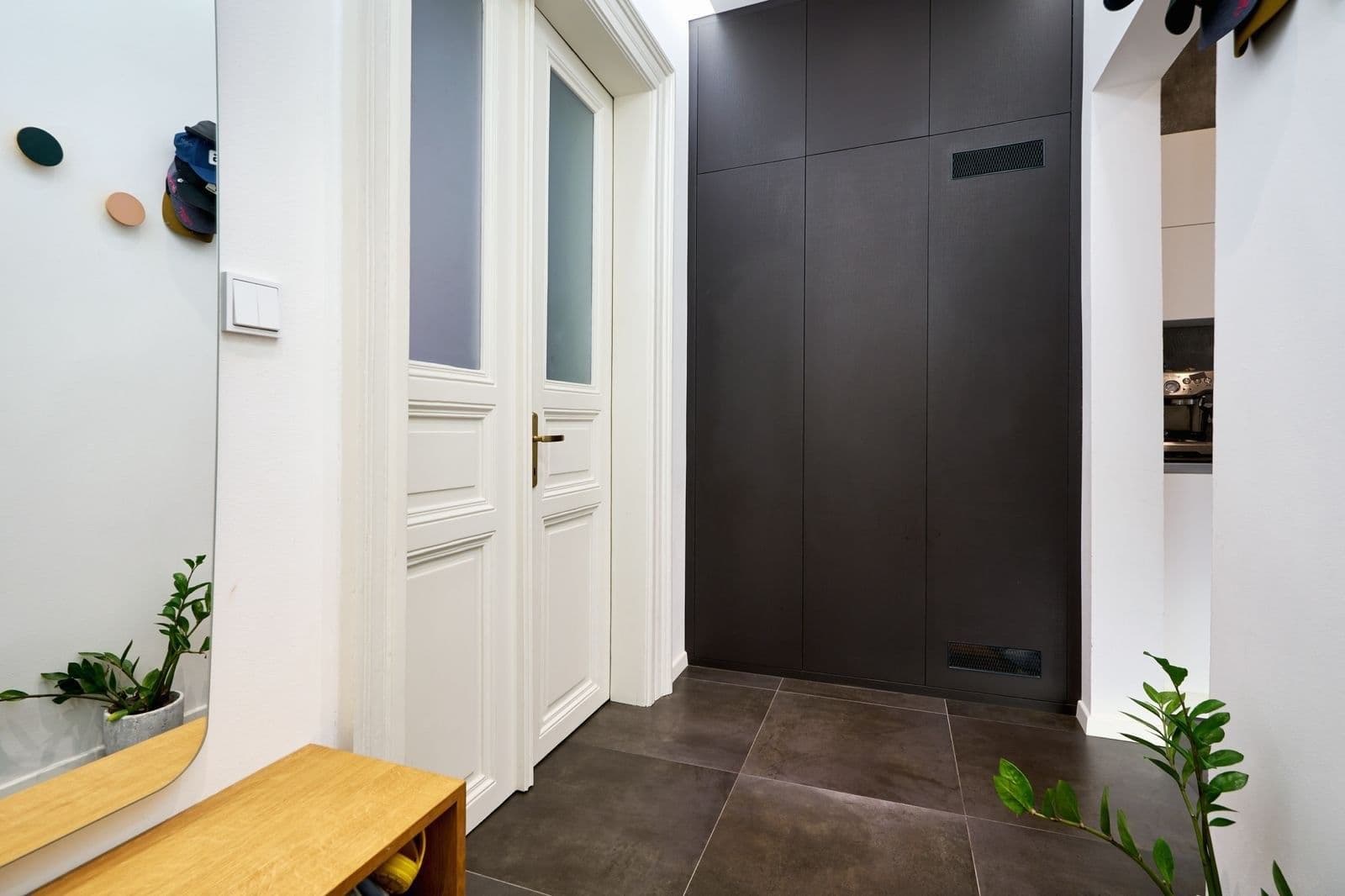 Prenájom bytu 2-izbový 51 m², Janovského, Praha, Praha Prenájom bytu 2-izbový 51 m², Janovského, Praha, Praha