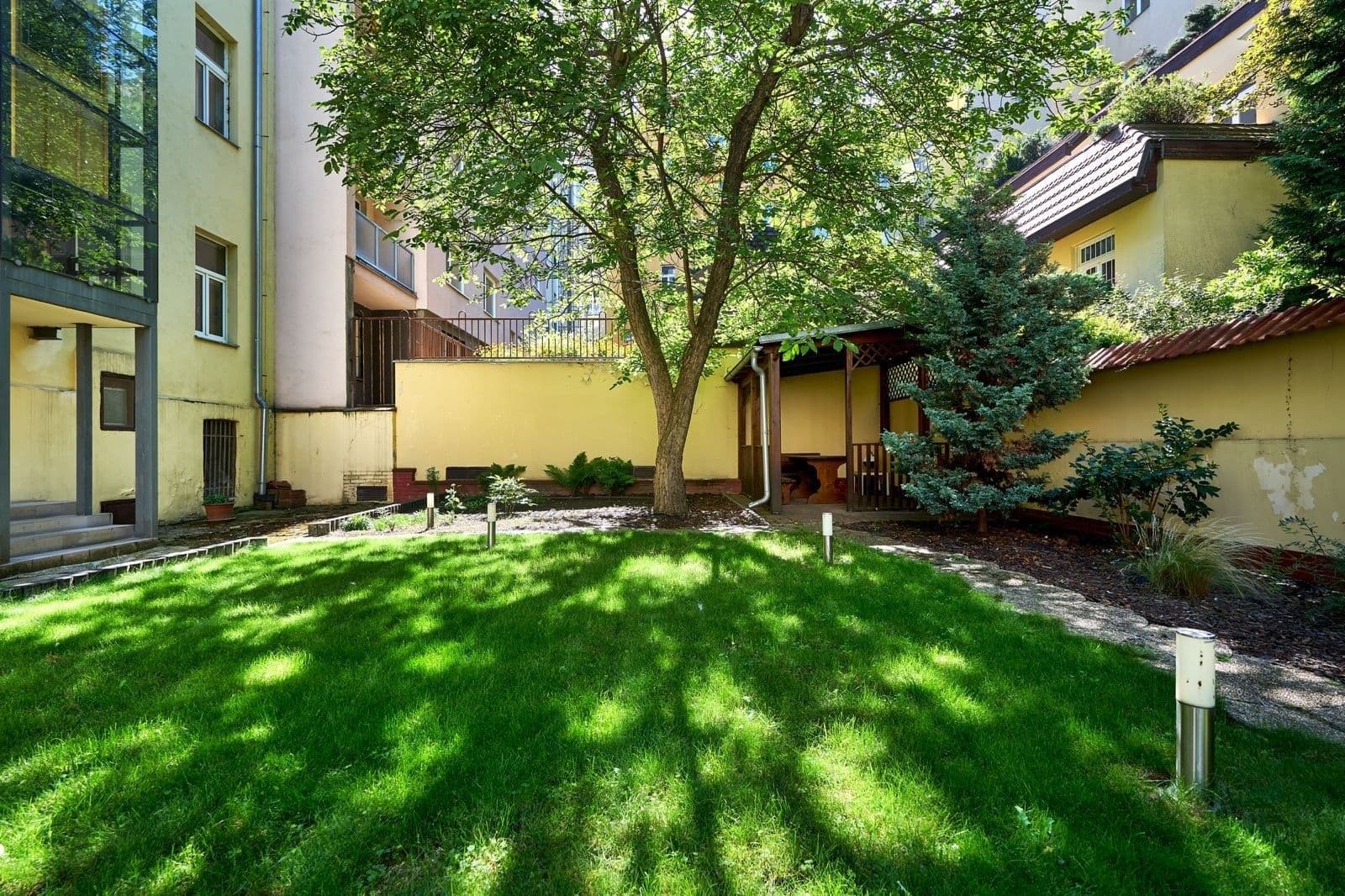 Prenájom bytu 2-izbový 51 m², Janovského, Praha, Praha Prenájom bytu 2-izbový 51 m², Janovského, Praha, Praha