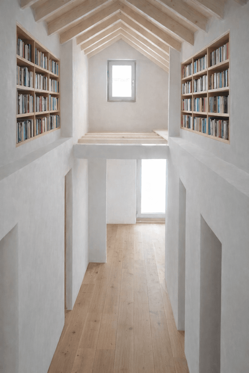 Predaj domu 390 m², pozemek 1.000 m², Karlštejnská, Chýnice, Středočeský kraj Predaj domu 390 m², pozemek 1.000 m², Karlštejnská, Chýnice, Středočeský kraj