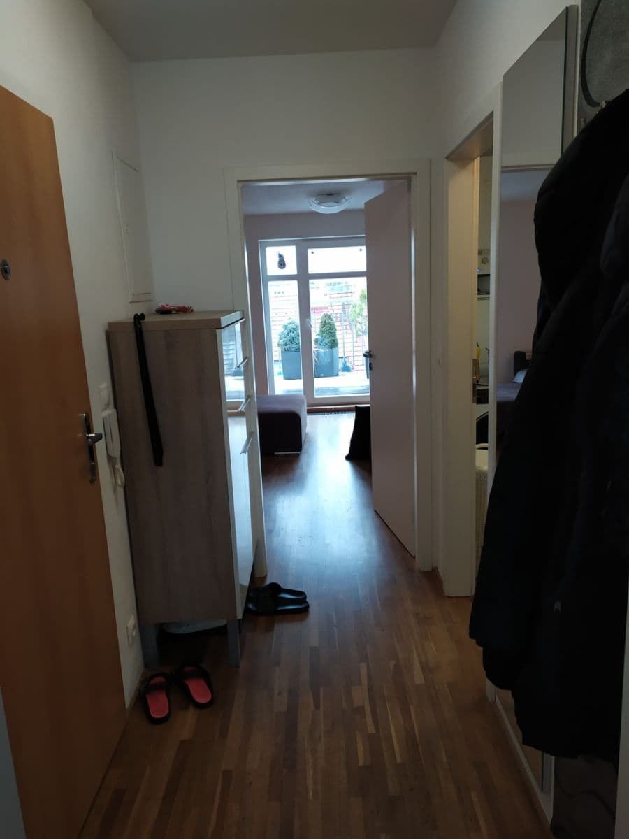 Prenájom bytu 2-izbový 58 m², Přístavní, Praha, Praha Prenájom bytu 2-izbový 58 m², Přístavní, Praha, Praha