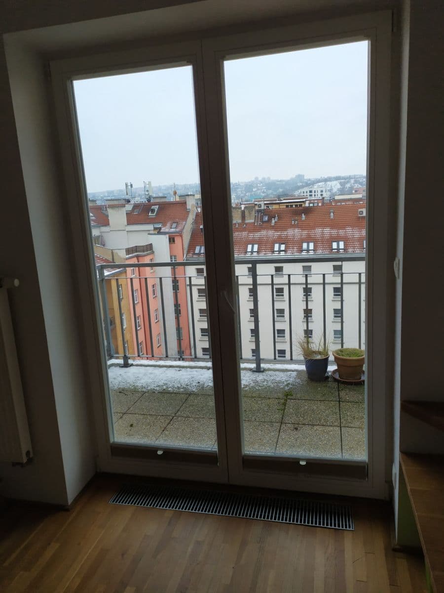 Prenájom bytu 2-izbový 58 m², Přístavní, Praha, Praha Prenájom bytu 2-izbový 58 m², Přístavní, Praha, Praha