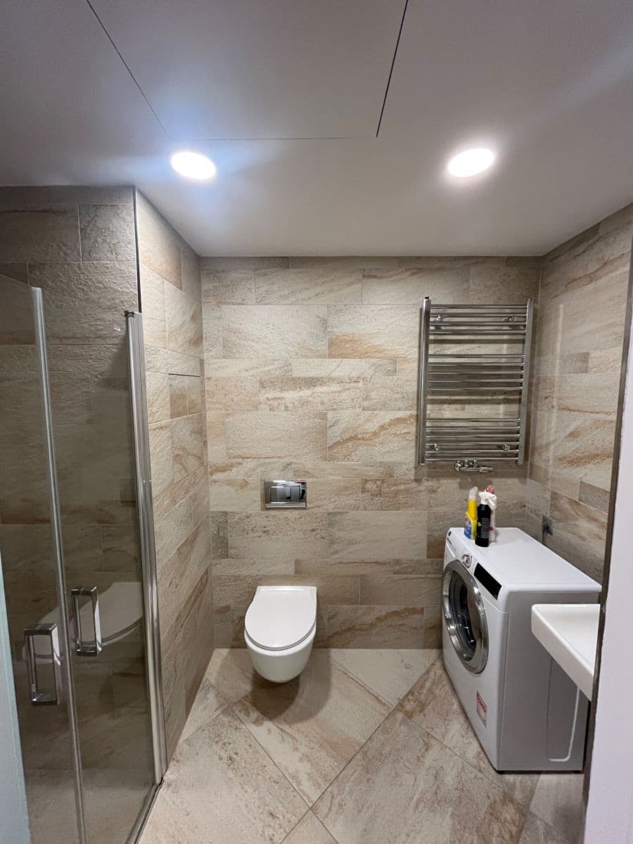 Prenájom bytu 1-izbový 33 m², Kurta Konráda, Praha, Praha Prenájom bytu 1-izbový 33 m², Kurta Konráda, Praha, Praha