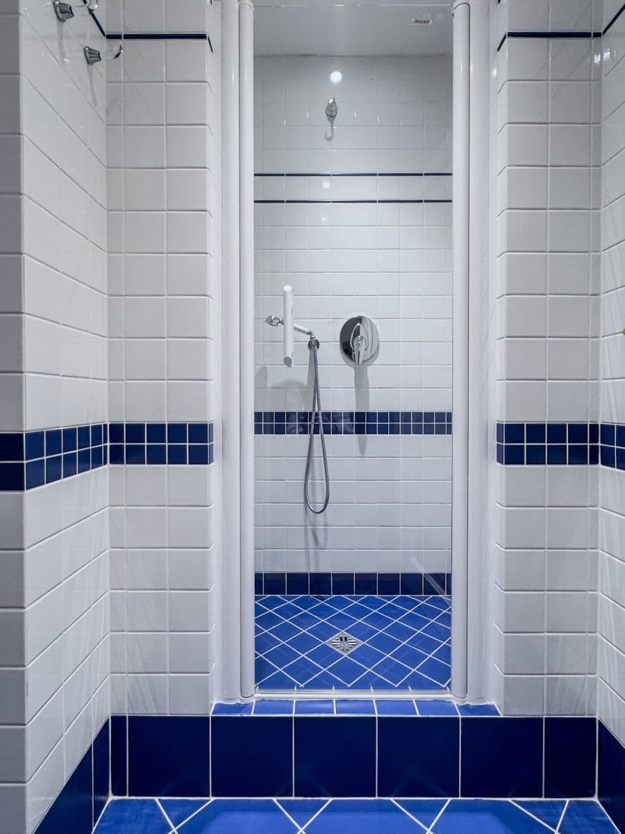 Prenájom bytu 105 m², Anny Letenské, Praha, Praha Prenájom bytu 105 m², Anny Letenské, Praha, Praha