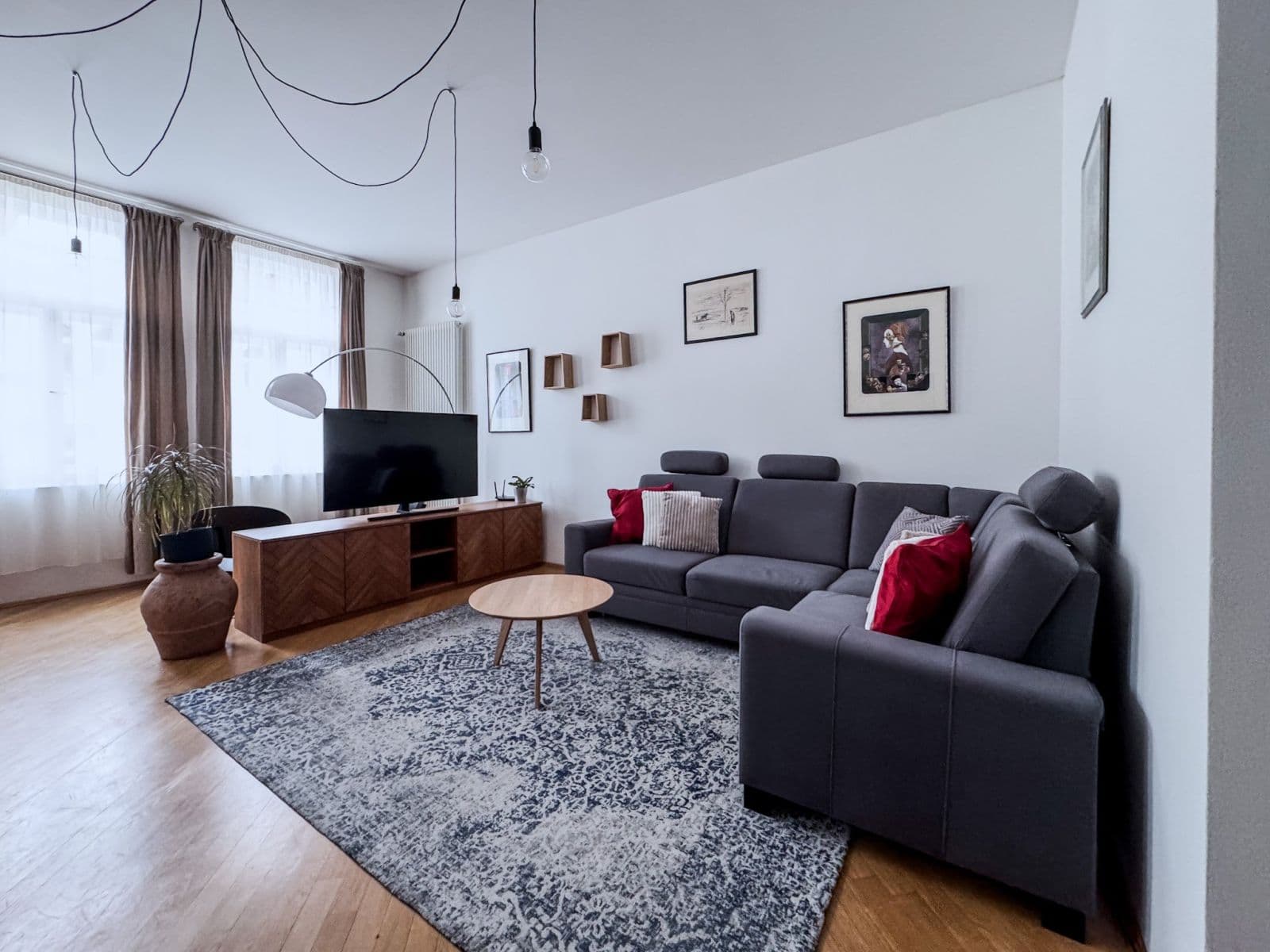 Prenájom bytu 105 m², Anny Letenské, Praha, Praha Prenájom bytu 105 m², Anny Letenské, Praha, Praha