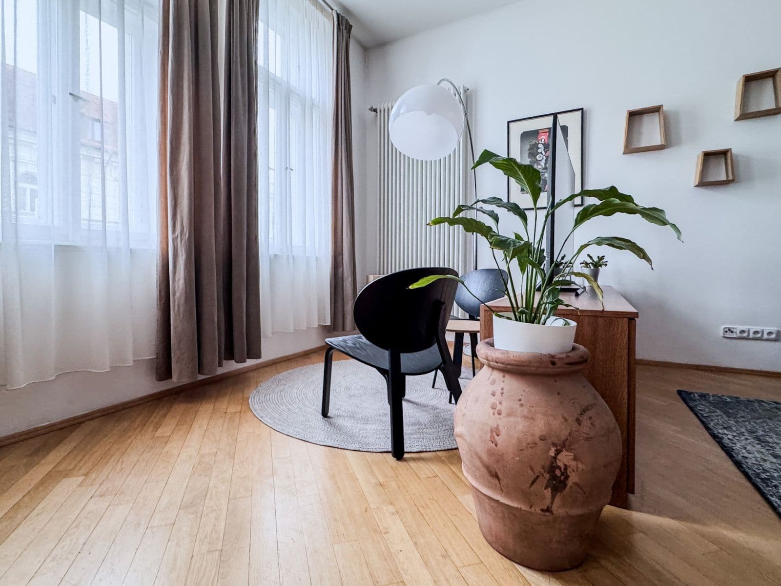 Prenájom bytu 105 m², Anny Letenské, Praha, Praha Prenájom bytu 105 m², Anny Letenské, Praha, Praha