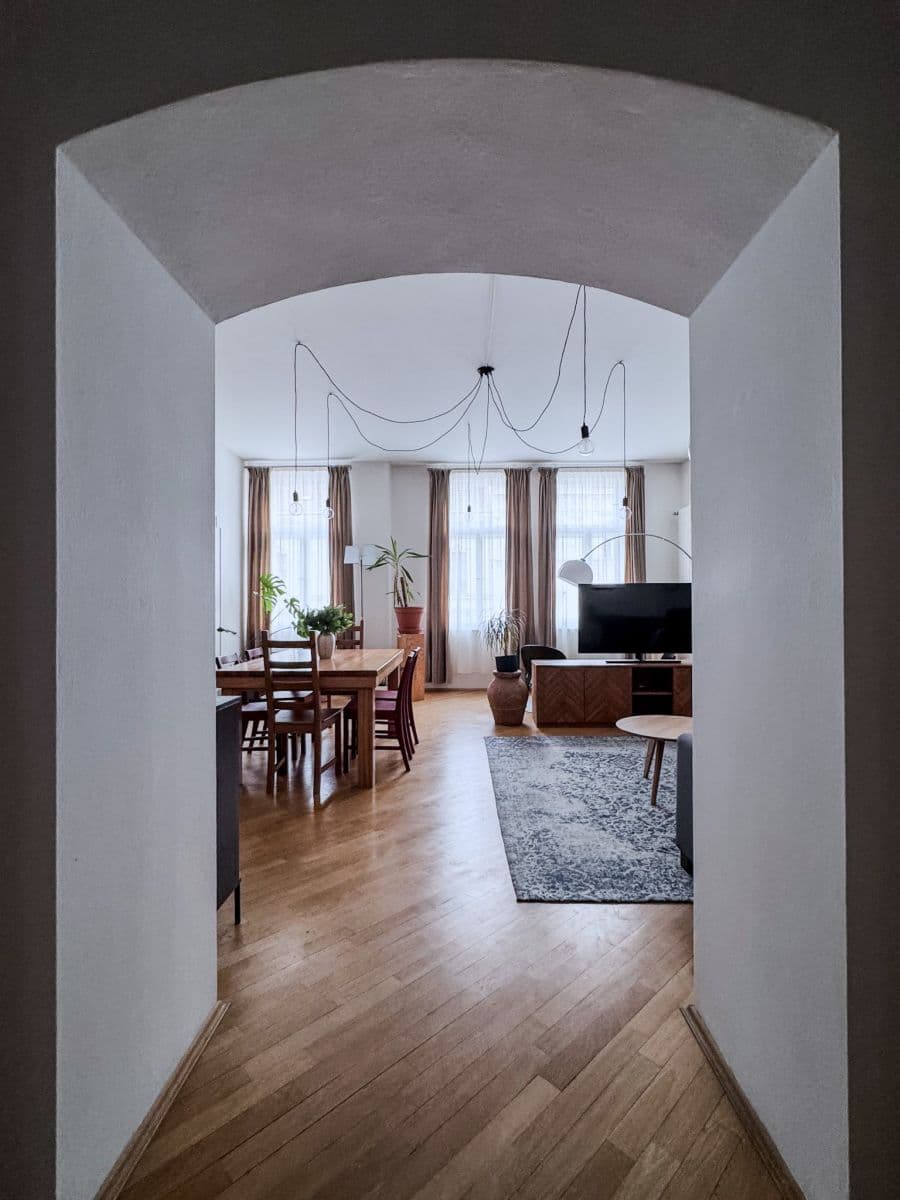 Prenájom bytu 105 m², Anny Letenské, Praha, Praha Prenájom bytu 105 m², Anny Letenské, Praha, Praha