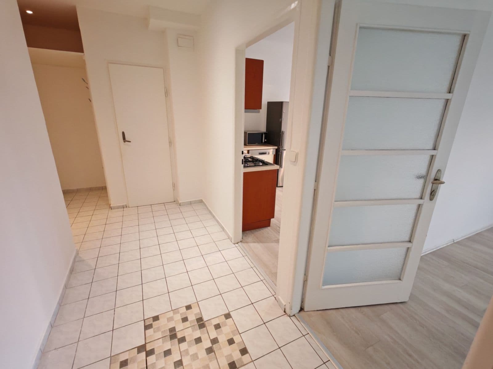 Prenájom bytu 2-izbový 52 m², Kralická, Praha, Praha Prenájom bytu 2-izbový 52 m², Kralická, Praha, Praha