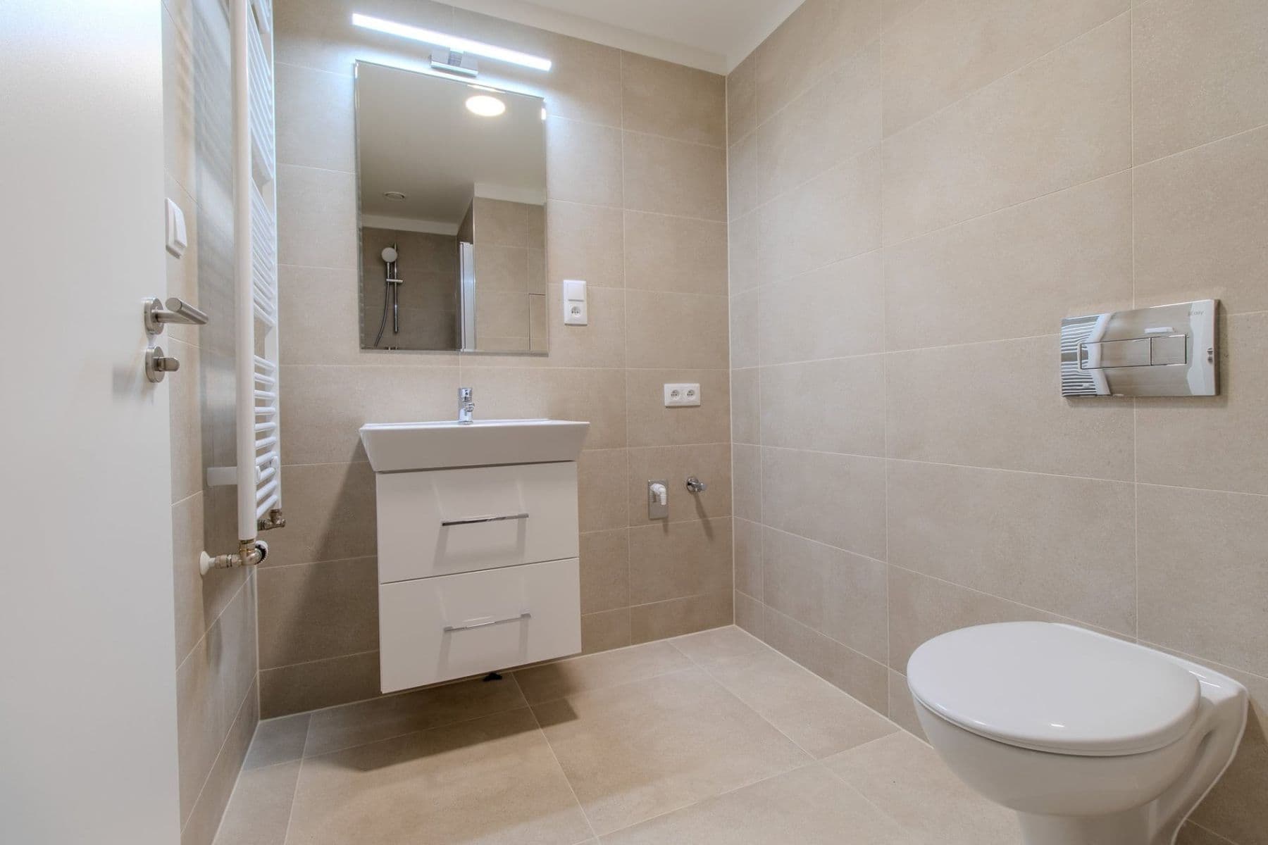 Prenájom bytu 1-izbový 32 m², Poděbradská, Praha, Praha Prenájom bytu 1-izbový 32 m², Poděbradská, Praha, Praha