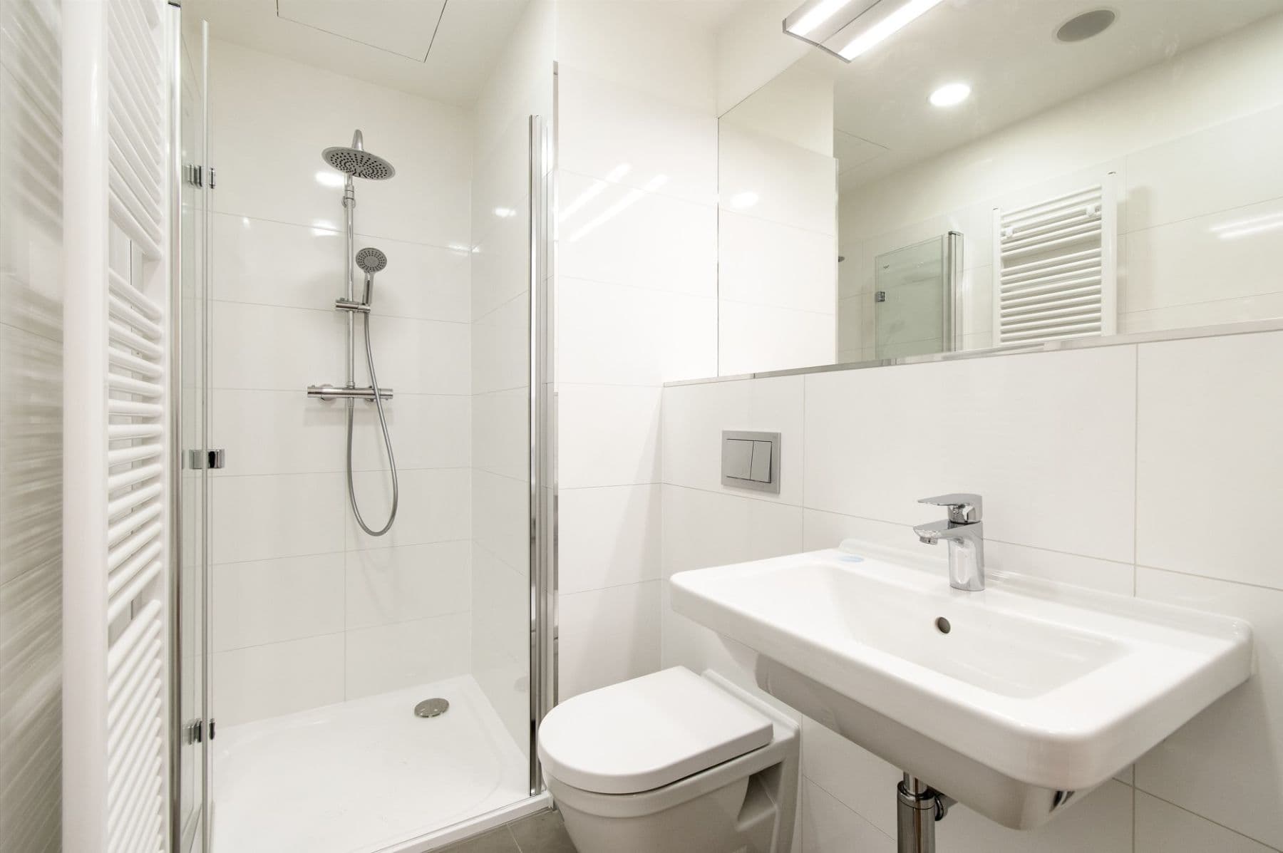 Prenájom bytu 2-izbový 37 m², Perucká, Praha, Praha Prenájom bytu 2-izbový 37 m², Perucká, Praha, Praha