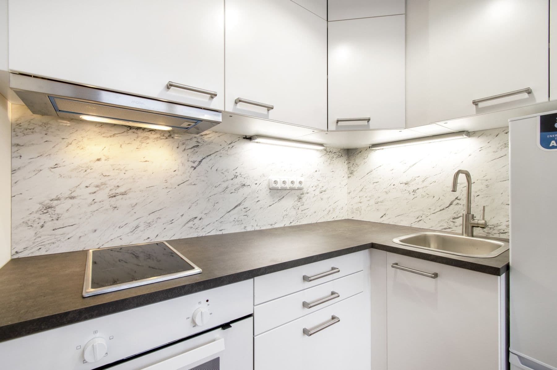 Prenájom bytu 2-izbový 37 m², Perucká, Praha, Praha Prenájom bytu 2-izbový 37 m², Perucká, Praha, Praha