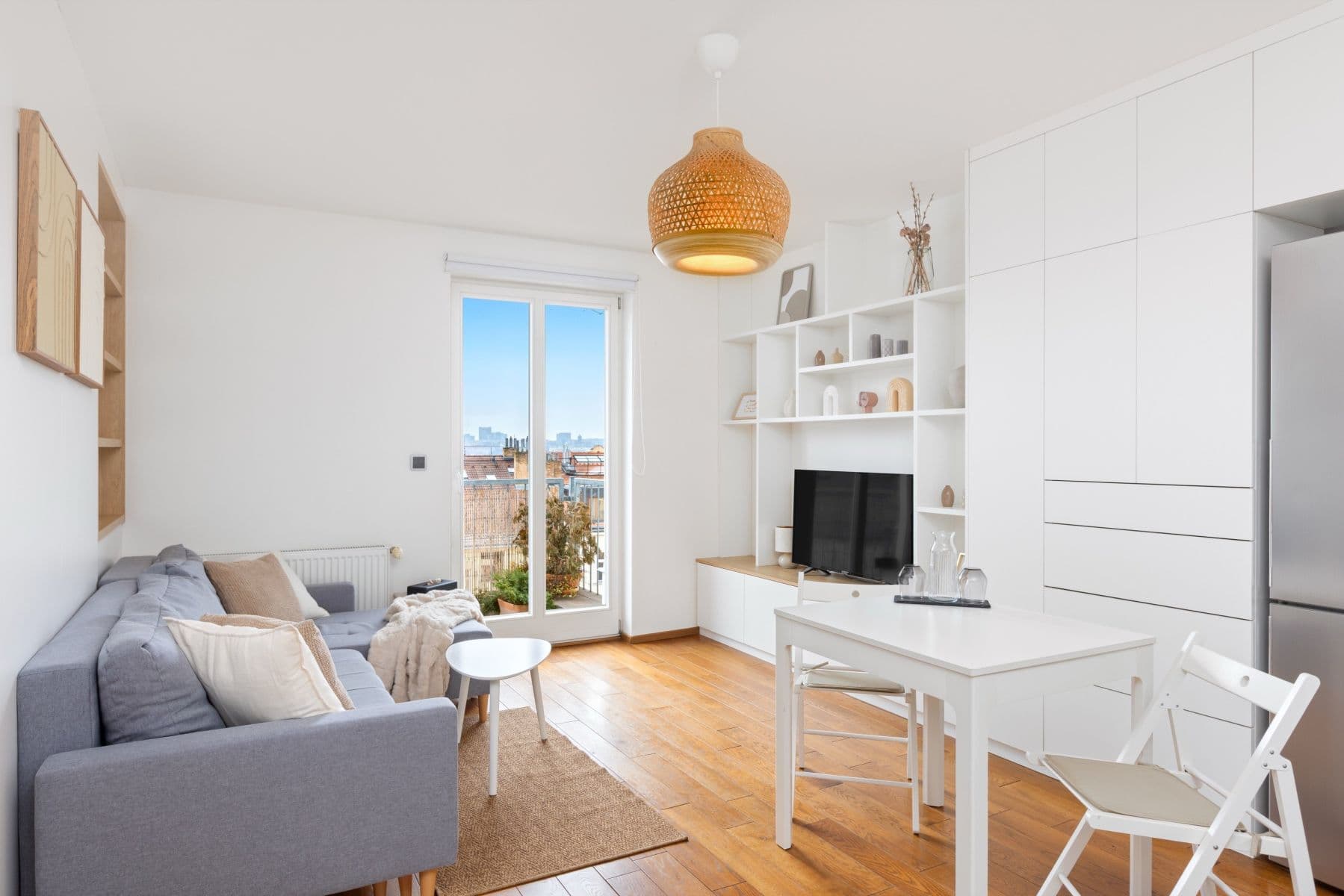 Prenájom bytu 55 m², Ruská, Praha, Praha Prenájom bytu 55 m², Ruská, Praha, Praha