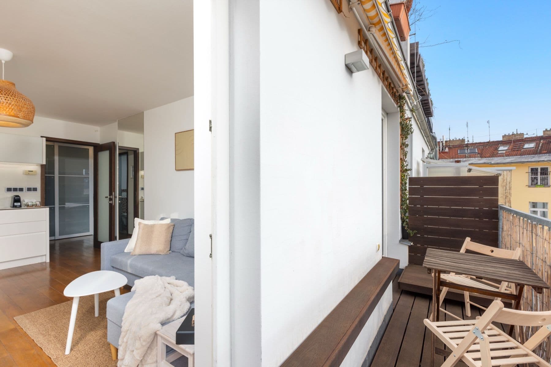 Prenájom bytu 55 m², Ruská, Praha, Praha Prenájom bytu 55 m², Ruská, Praha, Praha