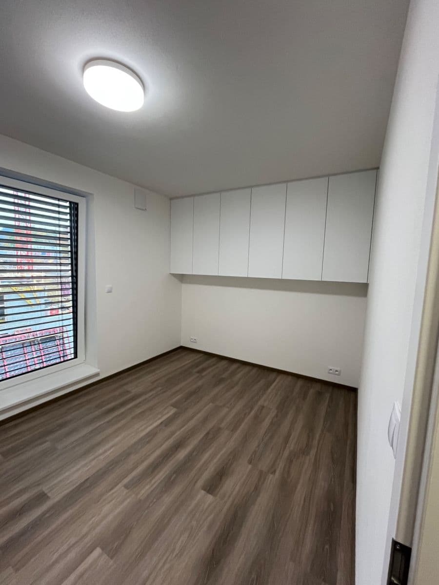 Prenájom bytu 2-izbový 55 m², Hluboček, Brno, Jihomoravský kraj Prenájom bytu 2-izbový 55 m², Hluboček, Brno, Jihomoravský kraj