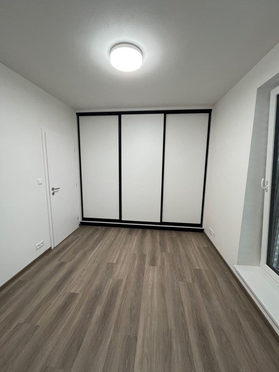 Prenájom bytu 2-izbový 55 m², Hluboček, Brno, Jihomoravský kraj Prenájom bytu 2-izbový 55 m², Hluboček, Brno, Jihomoravský kraj