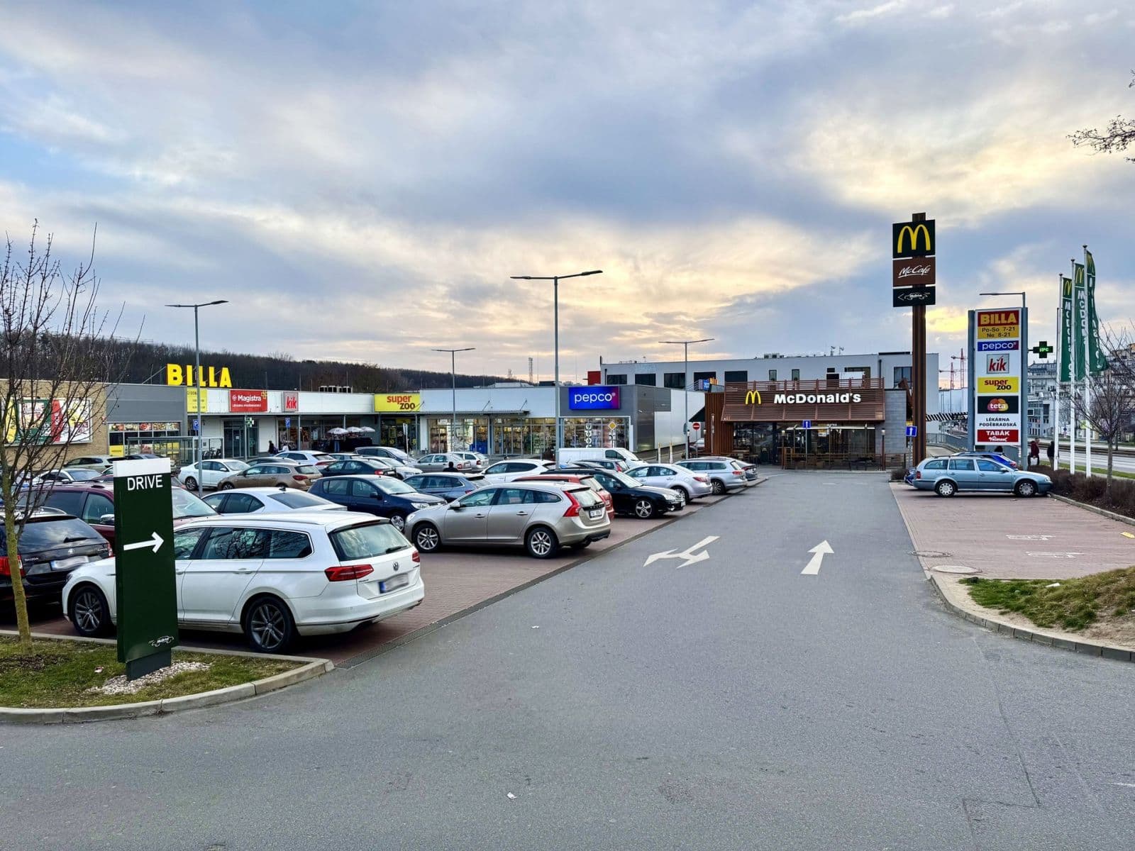 Prenájom bytu 1-izbový 32 m², Poděbradská, Praha, Praha Prenájom bytu 1-izbový 32 m², Poděbradská, Praha, Praha