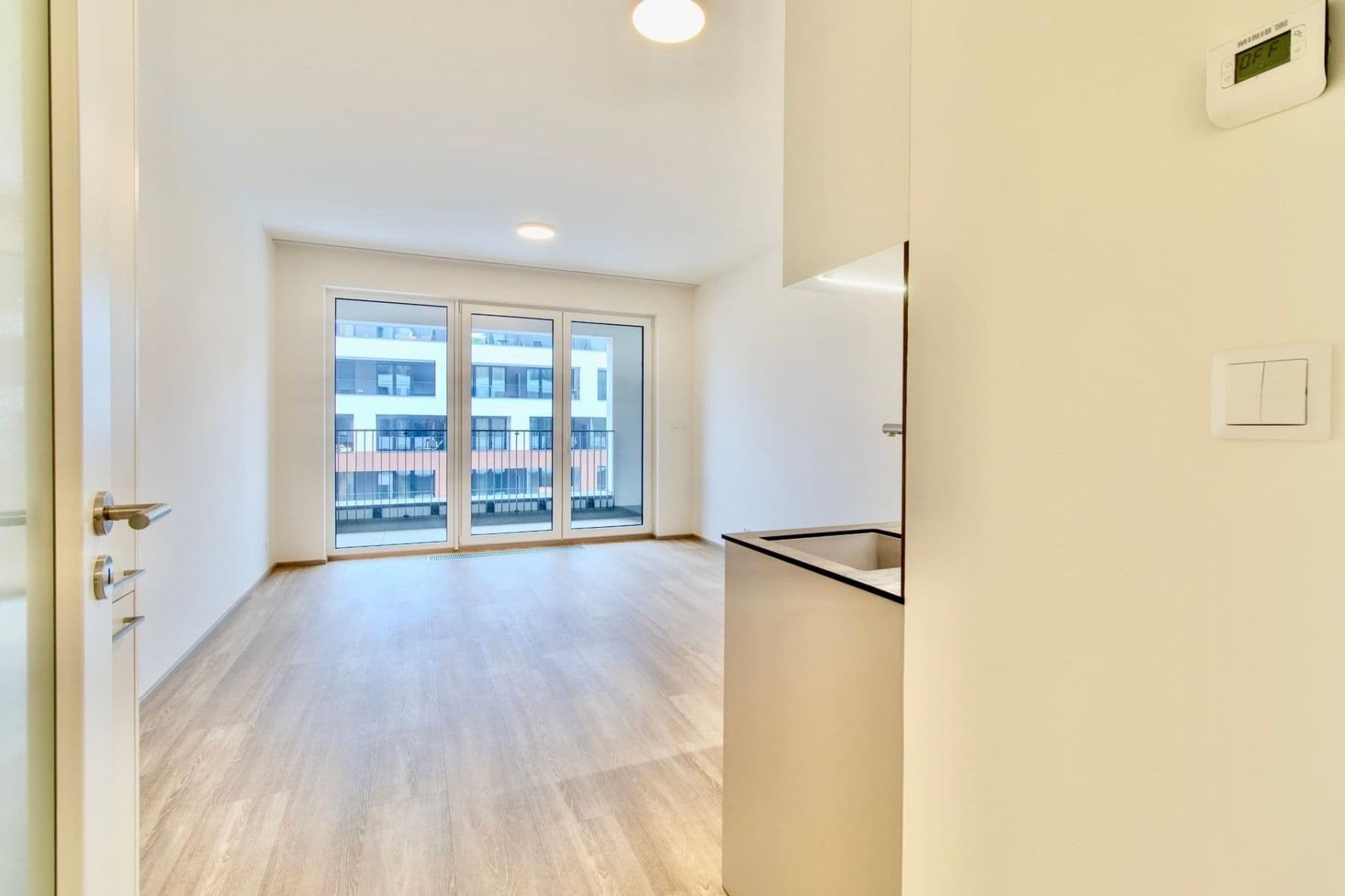 Prenájom bytu 1-izbový 32 m², Poděbradská, Praha, Praha Prenájom bytu 1-izbový 32 m², Poděbradská, Praha, Praha