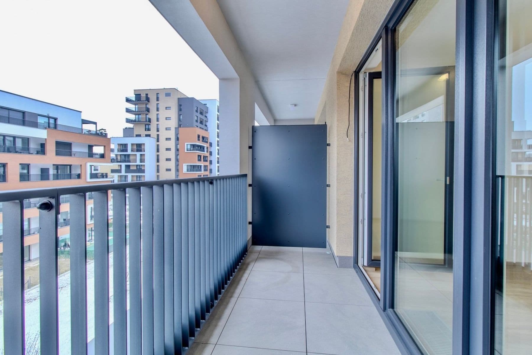 Prenájom bytu 1-izbový 32 m², Poděbradská, Praha, Praha Prenájom bytu 1-izbový 32 m², Poděbradská, Praha, Praha