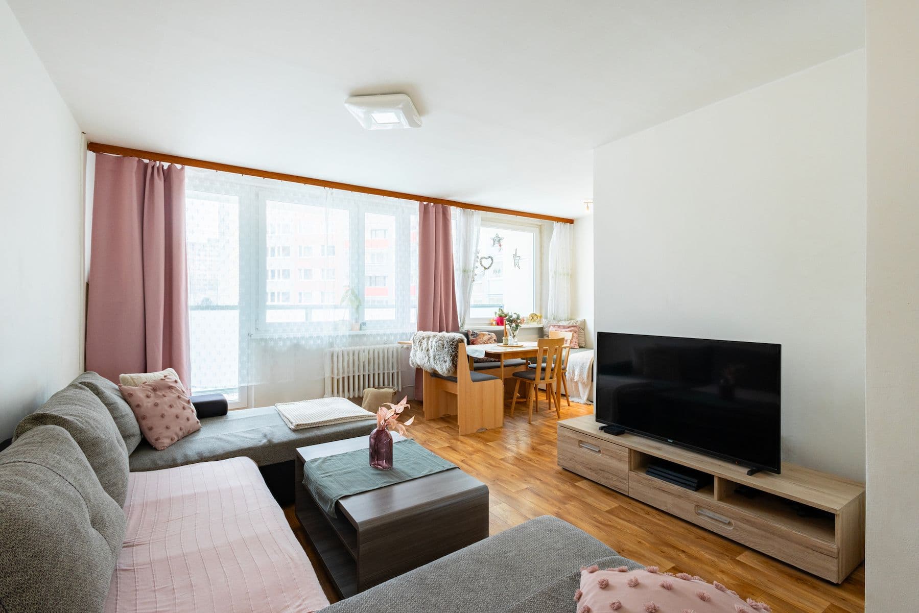 Predaj bytu 3-izbový 82 m², Bronzová, Praha, Praha Predaj bytu 3-izbový 82 m², Bronzová, Praha, Praha