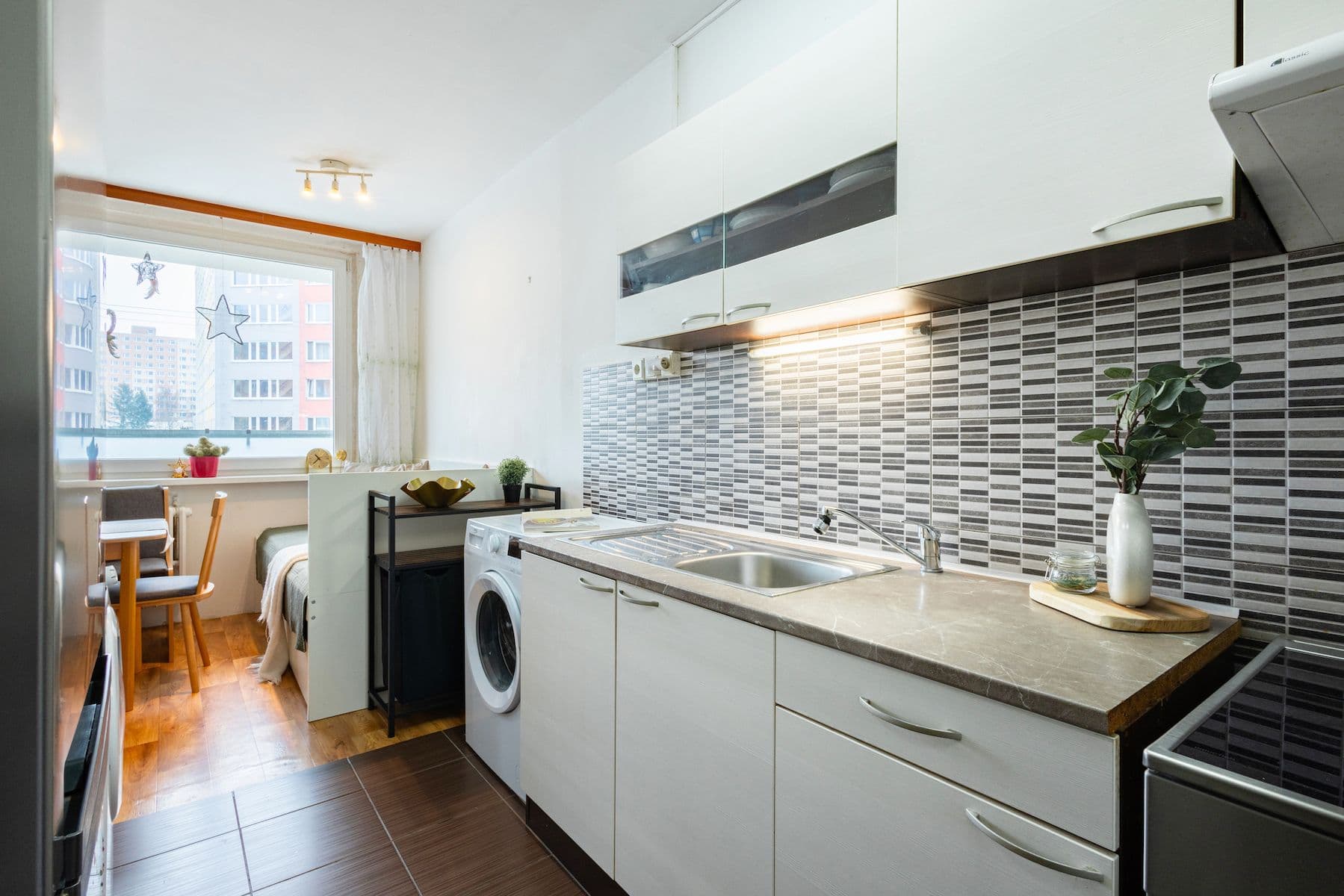 Predaj bytu 3-izbový 82 m², Bronzová, Praha, Praha Predaj bytu 3-izbový 82 m², Bronzová, Praha, Praha