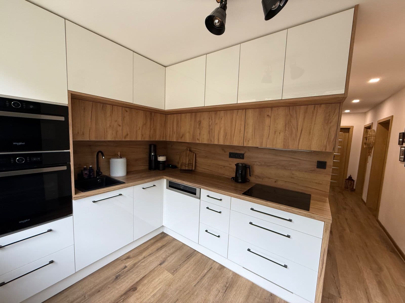 Predaj bytu 3-izbový 81 m², Saská, Děčín, Ústecký kraj Predaj bytu 3-izbový 81 m², Saská, Děčín, Ústecký kraj