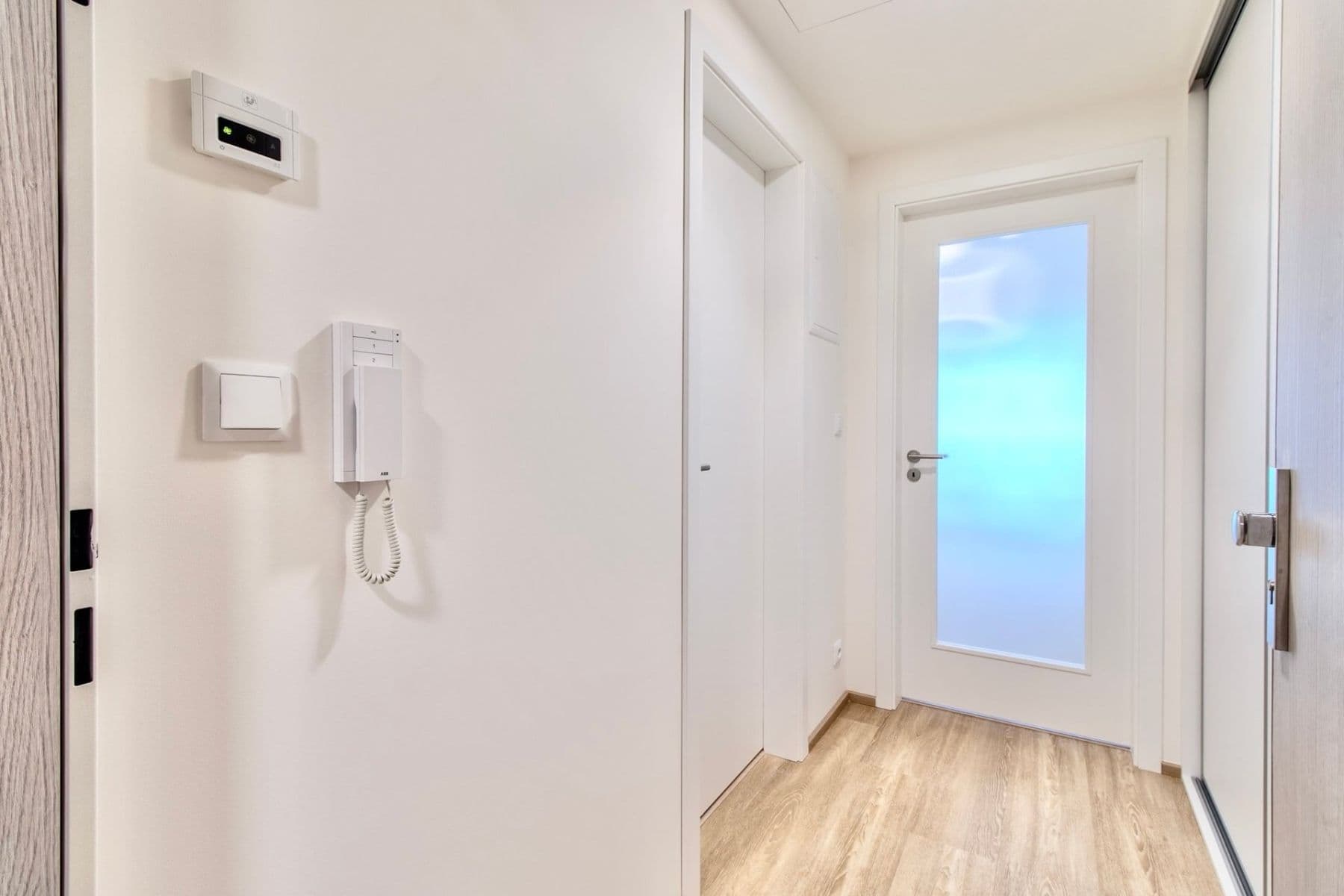 Prenájom bytu 1-izbový 32 m², Poděbradská, Praha, Praha Prenájom bytu 1-izbový 32 m², Poděbradská, Praha, Praha