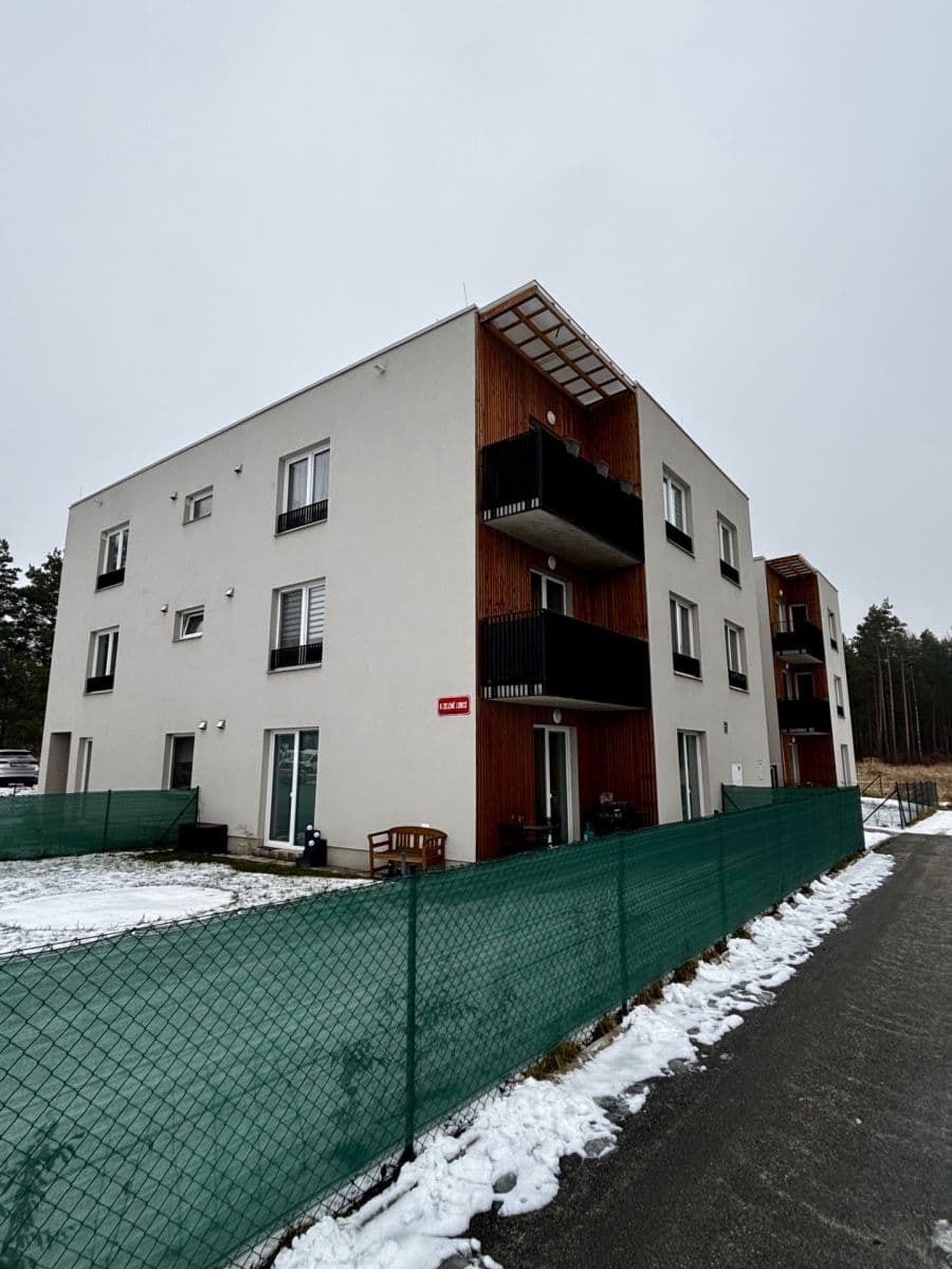 Prenájom bytu 2-izbový 55 m², K Zelené louce, Plzeň, Plzeňský kraj Prenájom bytu 2-izbový 55 m², K Zelené louce, Plzeň, Plzeňský kraj