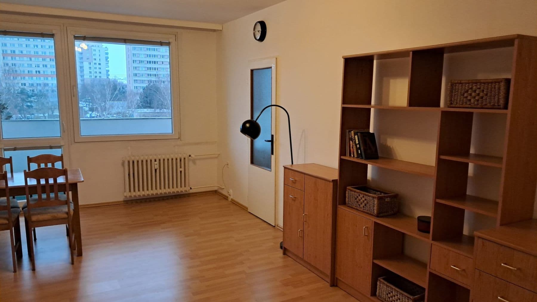 Prenájom bytu 4-izbový 85 m², Sládkovičova, Praha, Praha Prenájom bytu 4-izbový 85 m², Sládkovičova, Praha, Praha