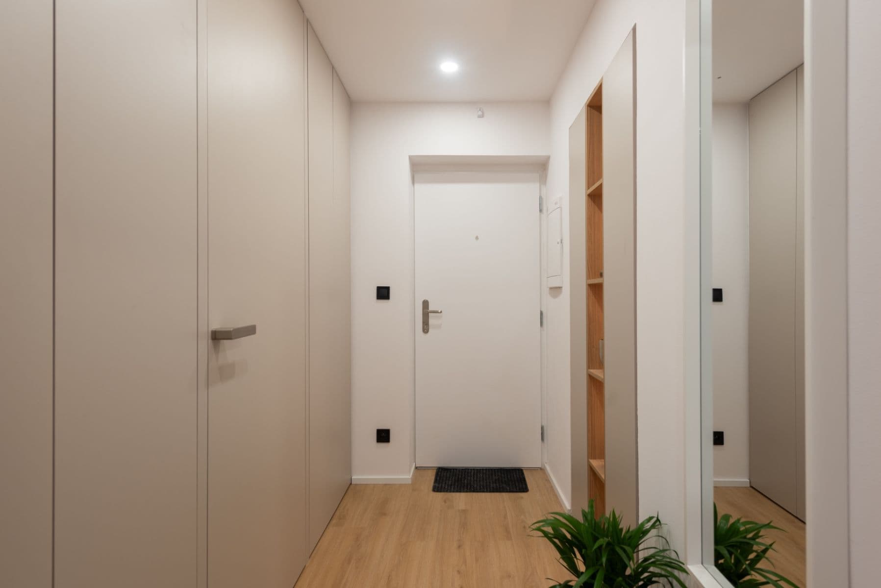 Predaj bytu 2-izbový 54 m², Vodárenská, Kladno, Středočeský kraj Predaj bytu 2-izbový 54 m², Vodárenská, Kladno, Středočeský kraj