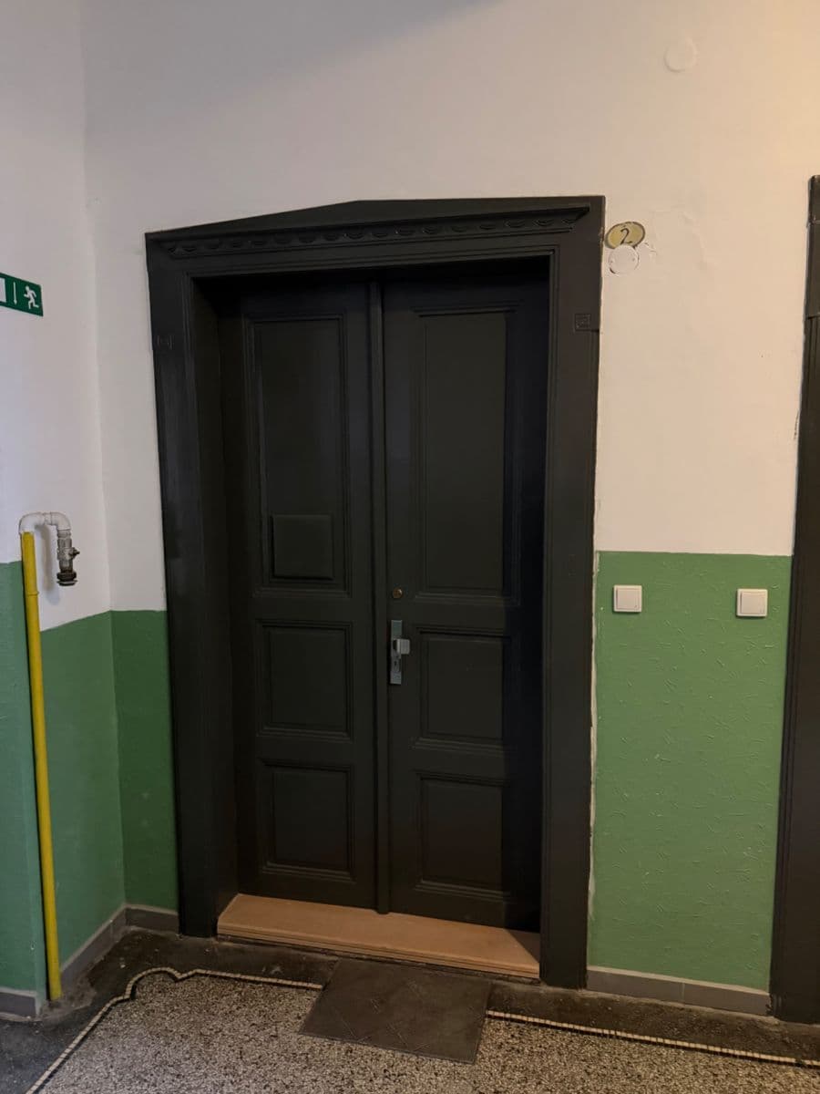 Prenájom bytu 1-izbový 34 m², Nuselská, Praha, Praha Prenájom bytu 1-izbový 34 m², Nuselská, Praha, Praha