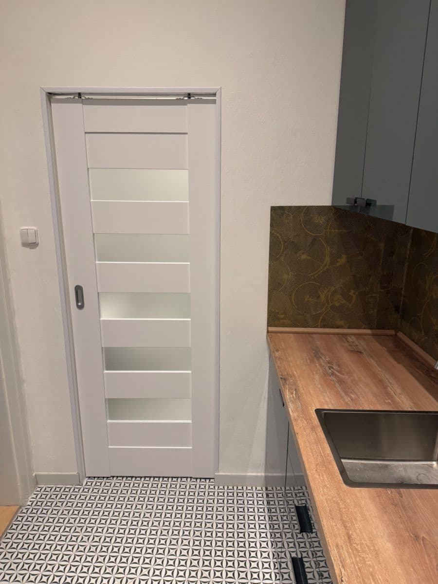 Prenájom bytu 1-izbový 34 m², Nuselská, Praha, Praha Prenájom bytu 1-izbový 34 m², Nuselská, Praha, Praha