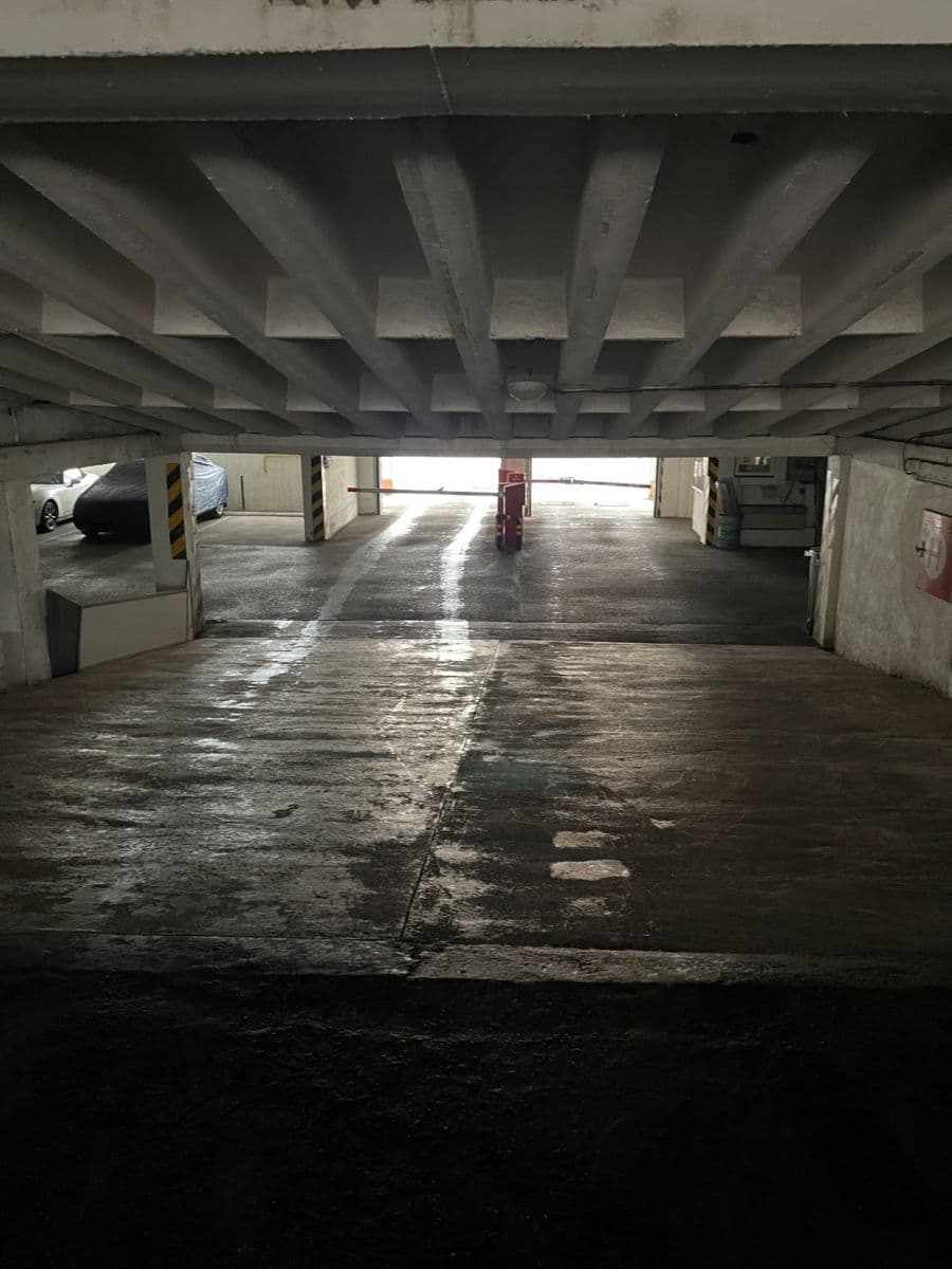 Predaj garáže 13 m², Voroněžská, Brno, Jihomoravský kraj Predaj garáže 13 m², Voroněžská, Brno, Jihomoravský kraj